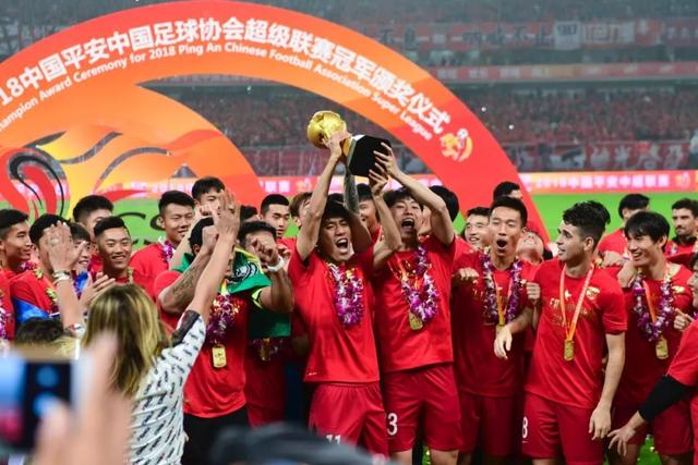 阿莫林今日将与普利希奇交流，米兰期待他留队